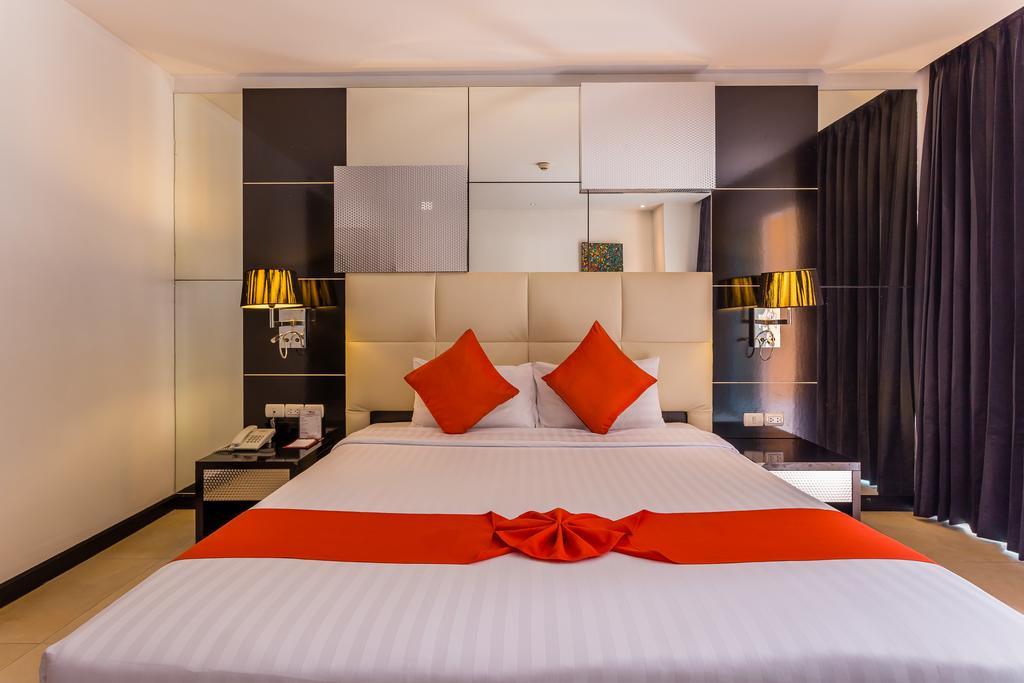 Nova Platinum Hotel Pattaya Exterior photo